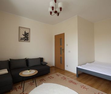 KAWALERKA Z MIEJSCEM POSTOJOWYM 31.6 m² - Photo 2