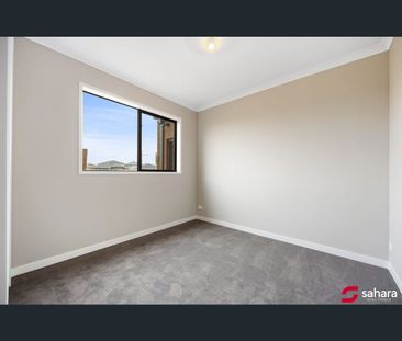 6 Goshawk Street, Deanside, Vic 3336 - Photo 4