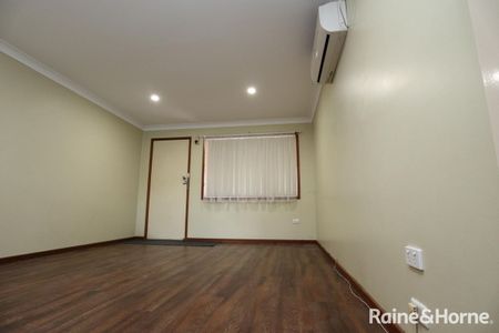 CENTRAL CHARM - Photo 2