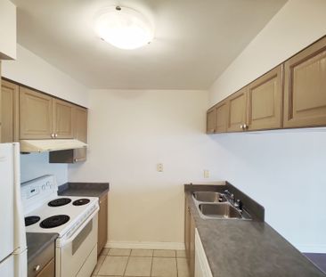 For Lease - 28 Empress Avenue Unit# 1910, Toronto, Ontario - Photo 1