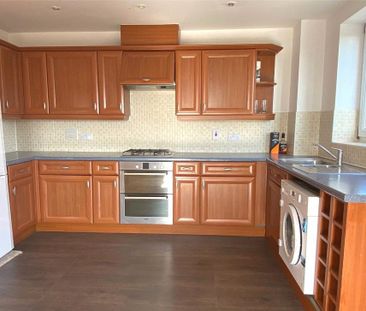 2 bedroom apartment to rent - Photo 3