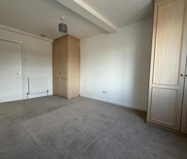 1 bedroom ground floor flat to rent - Photo 2