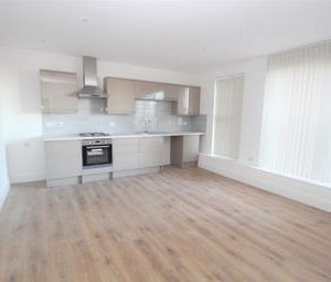 2 Bedrooms Flat to rent in Apex House, Gravesend DA11 | £ 213 - Photo 1
