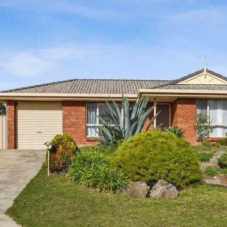 Open the Door to Coastal Calm - Photo 2