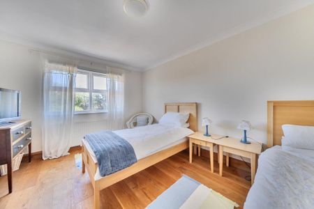 4 bedroom terraced house to rent - Photo 5
