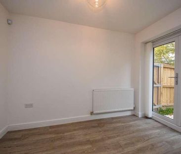 Abraham Gardens, Orrell, Wigan - Photo 3