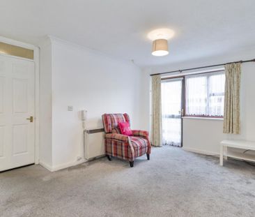 2 bedroom flat to rent - Photo 5