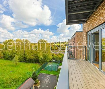 Fairbank House, Beaufort Square, NW9 - Photo 1