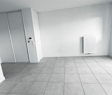 Location Appartement 1 pièce 31m² CLERMONT FERRAND 63000 - Photo 4
