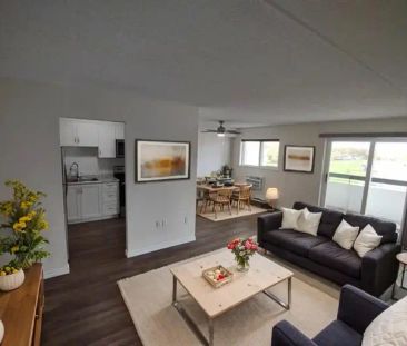 Rose City Terrace | 380 Fitch Street, Welland - Photo 1