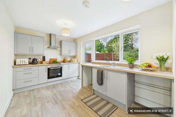 3 bedroom terraced house to rent - Photo 1