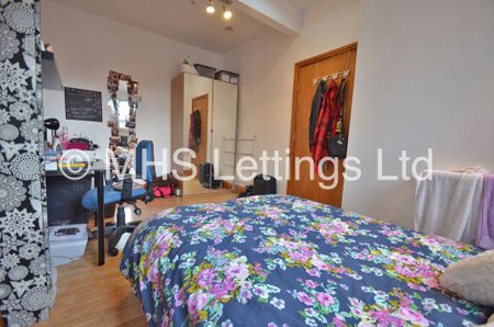 7 Bedroom Mid Terraced House for rent in Richmond Avenue - Photo 3