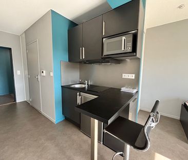 Location Appartement 1 pièce 22m² - Photo 3