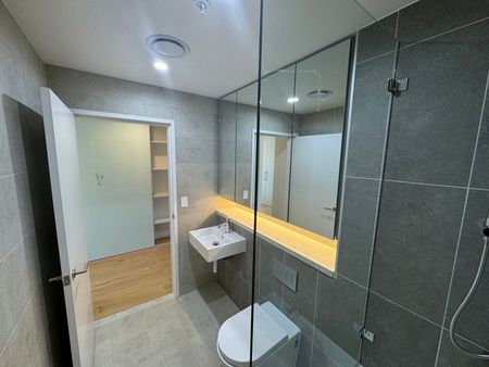 Brand New 2 Bedroom Apartment at The Ashford - Photo 2