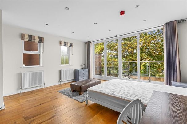 Hampden Road, High Wycombe - Photo 1