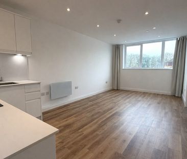 Power Close, Guildford - 1 bedroomProperty for lettings - Seymours - Photo 2