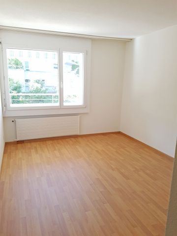 Tolle Attikawohnung mit Cheminée - befristet - Ende November 2026 - Foto 4