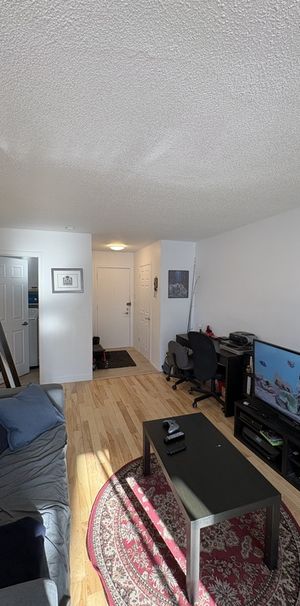 4/2 à Louer Pour 1er Avril - Photo 1