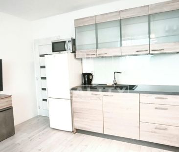 Prenájom 1izb.byt BB,zariadený,centrum parking,novostavba – Fotografia 2