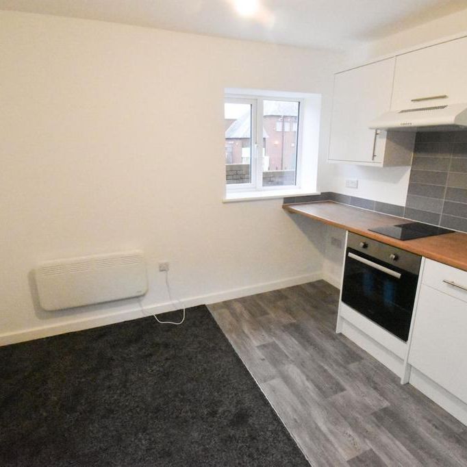 1 bedroom flat to rent - Photo 1