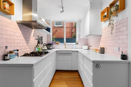 2/29-31 Brighton Road, St Kilda VIC 3182 - Apartment For Rent | Domain - Photo 2