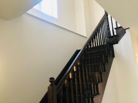 For Lease - 106 Lanark Circle, Brampton, Ontario - Photo 3