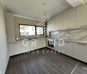 OPORTUNITATE!Casă individuală | 4 camere | 3 băi | Garaj - Photo 3