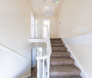 Fortess Road, London - Photo 4