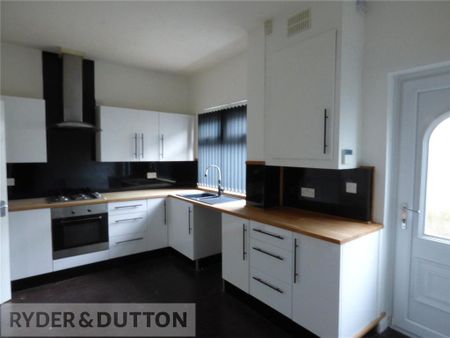 2 bedroom end of terrace house to rent - Photo 3