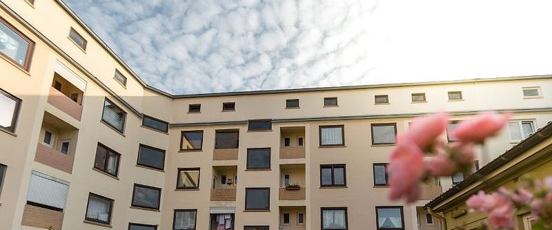 Große 3-Zimmer-Wohnung mit Balkon in Bremerhaven-Lehe! - Foto 1