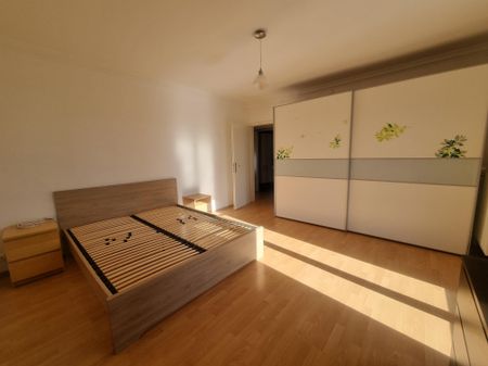 Location Maison 102 M² SAINT-LOUIS 1 790 € - Photo 4