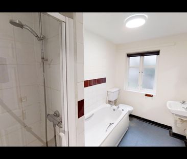 Room in a Shared House, Bristol City Centre, BS1 - Photo 2