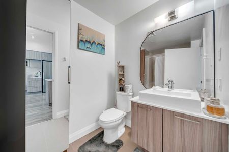 For Lease - 4800 Highway 7 Road Unit# 112, Vaughan, Ontario - Photo 2