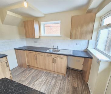 Rhallt Drive, Guilsfield, Welshpool - Photo 5