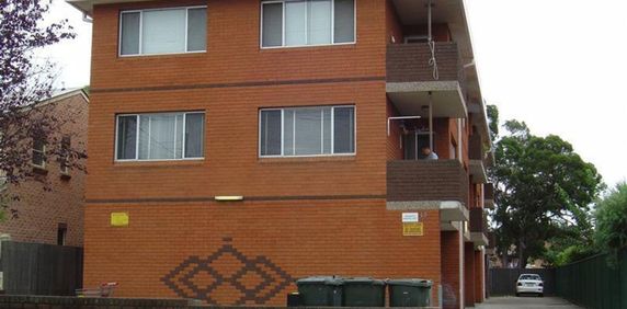 TILED THROUGHOUT!!! - Photo 2