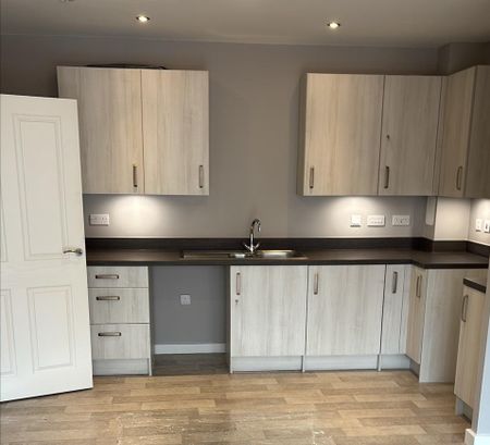 2 bedroom flat to rent - Photo 5