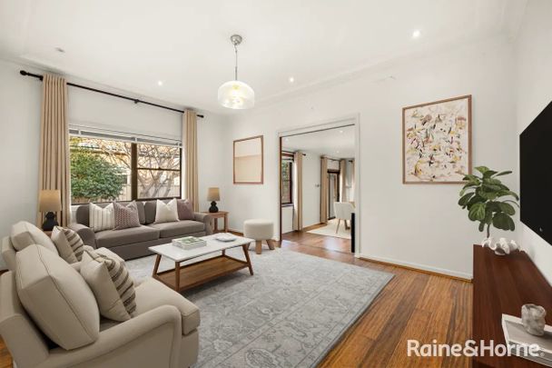 Stunning 4 -Bedroom Family Home for Lease - 17 Park Road, Sans Souci - Photo 1