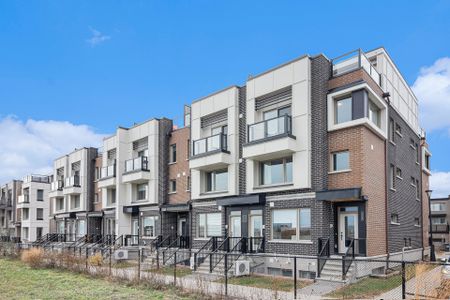 For Lease - 523 Ozawa Private, Manor Park - Cardinal Glen and Area, Ontario - Photo 4