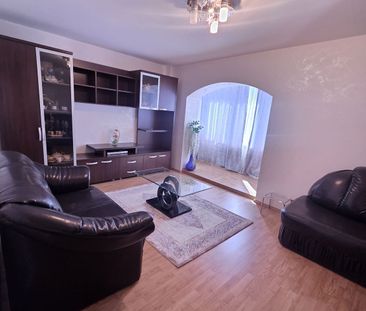 Se inchiriaza apartament 3 camere etaj 1 centrala 400e mobilat - Photo 5