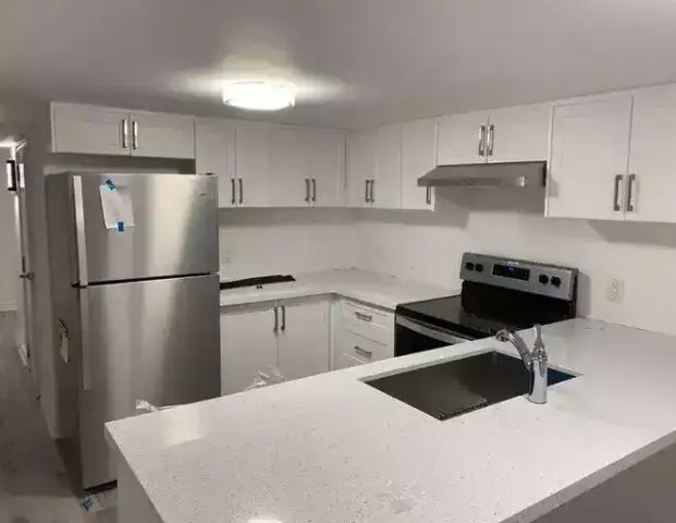 Hamilton Mountain - Apartment for rent, Available June 1 | 59 East 44th Street, Hamilton - Photo 1