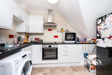 1 bedroom flat to rent - Photo 3