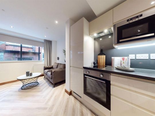 Studio to rent - Photo 1