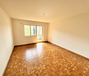 Moderne Single-Stadtwohnung mit Balkon, großzügiger Küche und licht... - Photo 5