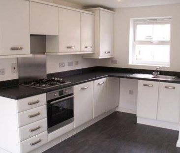 3 bedroom detached house to rent - Photo 3