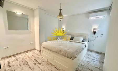 THREE BEDROOM APARTMENT FOR RENT IN TORREVIEJA - ALICANTE - Photo 5