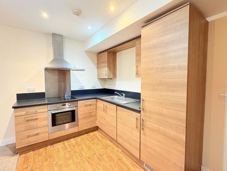 2 bedroom apartment to rent - Photo 2
