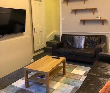 3 bedroom house share to rent - Photo 2