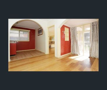 14 Carson Street, Mulgrave, Vic 3170 - Photo 2