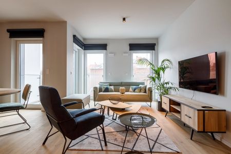 Komfortowe mieszkanie na wynajem w centrum 67.43 m² - Photo 2