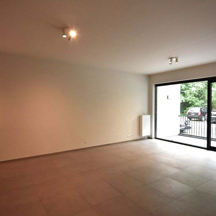 Modern gelijkvloers appartement tegenover park Pastoorsbos Beveren - Photo 1